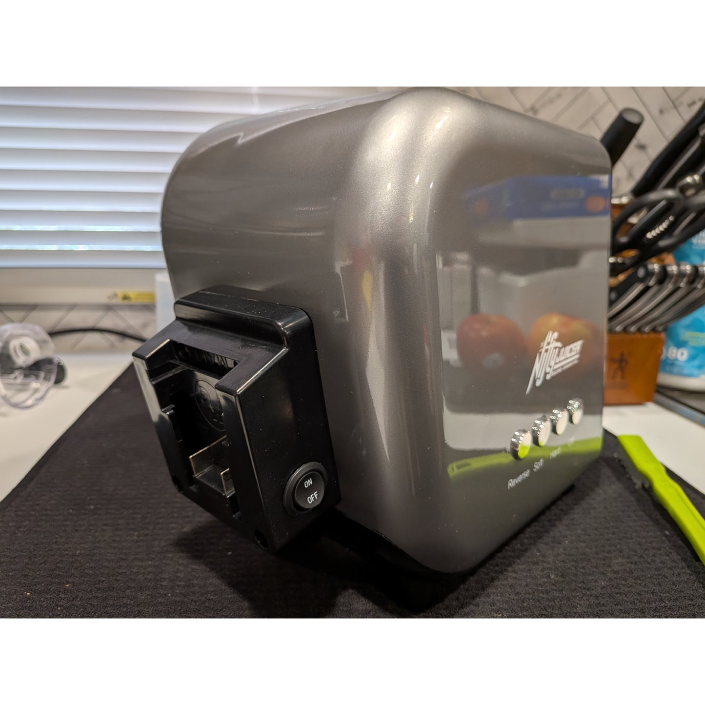 Nifty 18V/20V Power Tool Battery Powered Cold Press Juicer