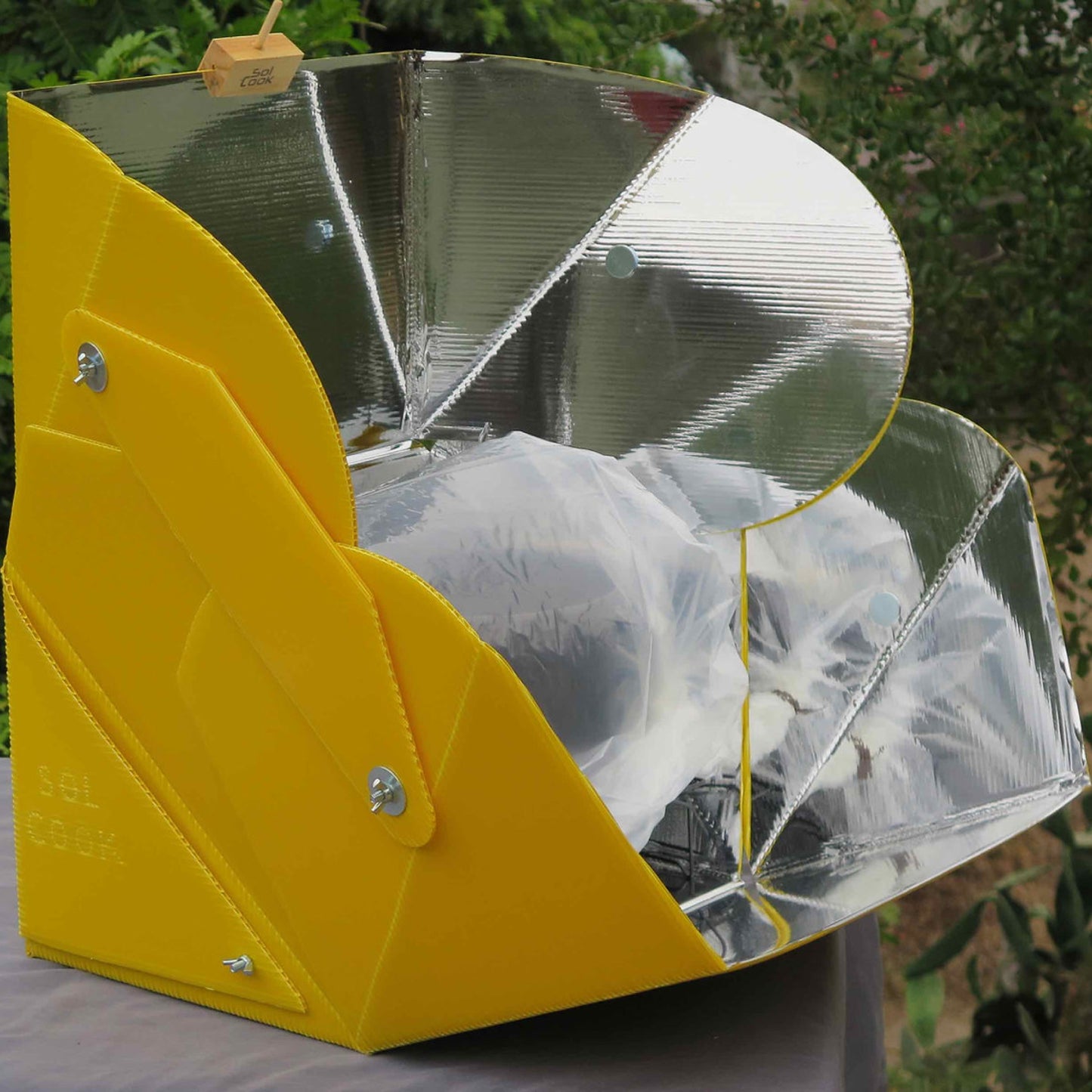 Solar Thermal Cooker - Made In USA